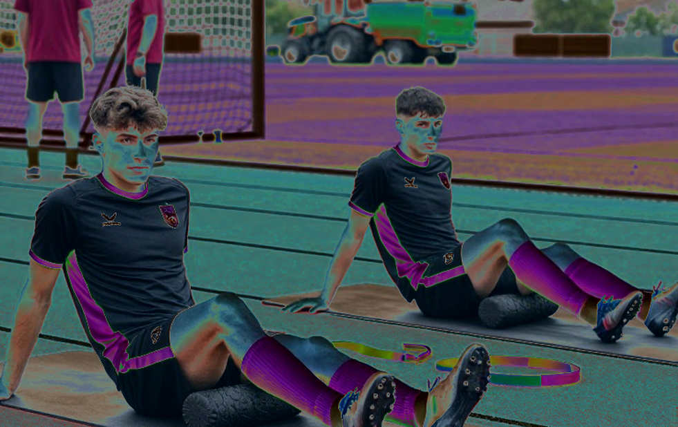 Lợi thế sân nhà ở V.League: đọc lại bằng bảng số, không bằng niềm tin